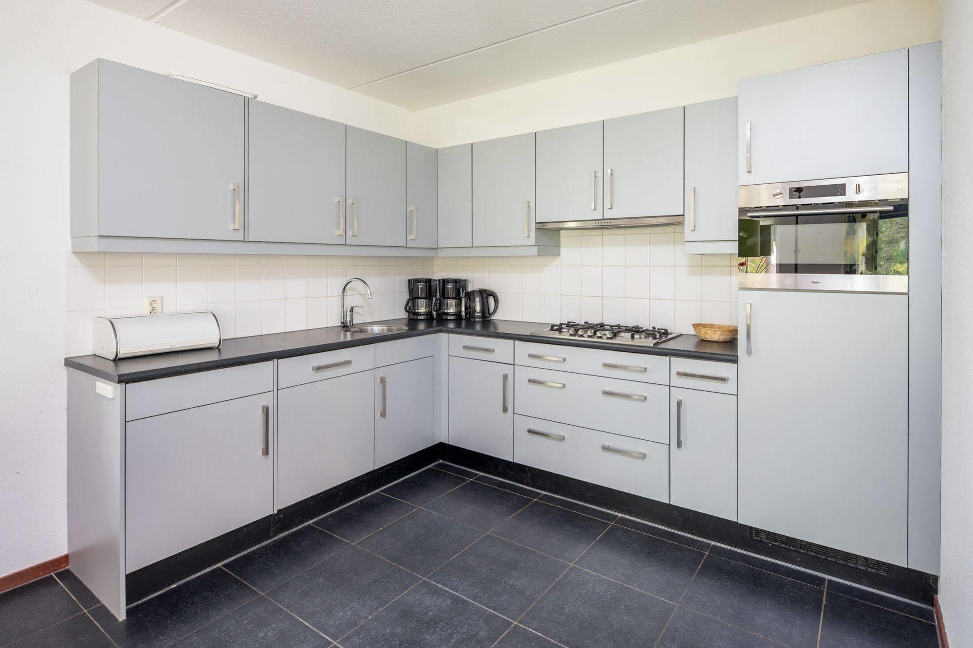 Roompot Landgoed Het Grote Zand Hooghalen ภายนอก รูปภาพ